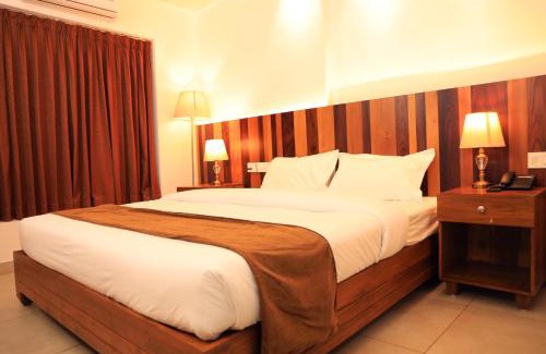 Pattikad Hotel | Lalys Residency