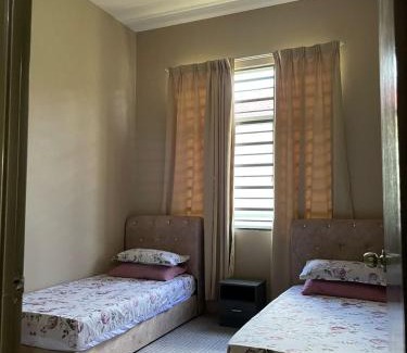 Temerloh House | Laman Bangau Temerloh