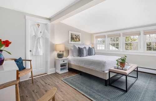Vineyard Haven Hotel | Lamberts Cove Inn