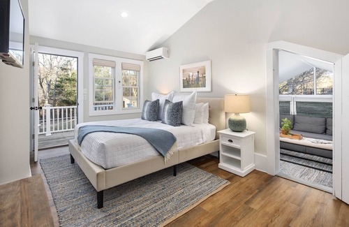 Vineyard Haven Hotel | Lamberts Cove Inn