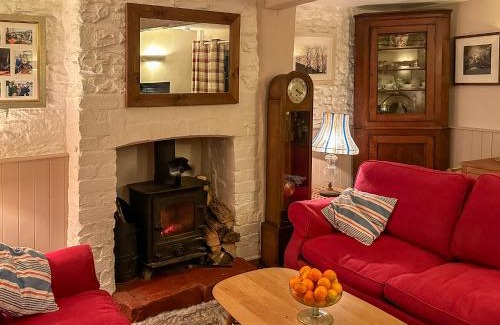 Chipping Norton House | Lamorna Cottage