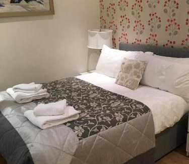 Juniper Green Apartment | Lanark Residence