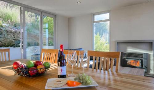 Queenstown House | Lancewood Top | Gorgeous Views | Spa Pool