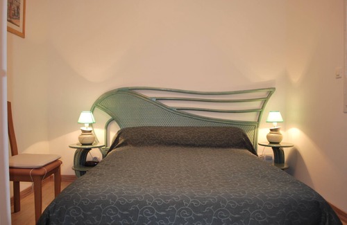 Reville House | Land and Sea House *** in Reville. Ideal for people with reduced mobility.