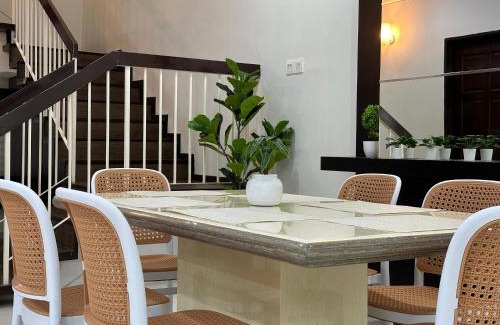 Gelugor House | Landed House Gelugor 5BR 3B-20pax by 3C