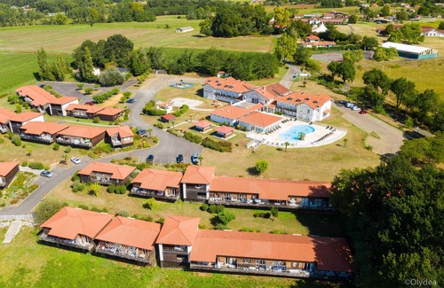 Cassen Apartment | Landes Charm: Modern Comforts Meet Traditional Warmth, Pet-Friendly