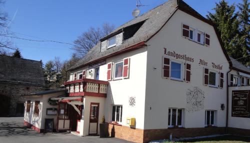 Halsenbach House | Landgasthaus Alter Posthof