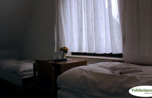 Porta Westfalica Hotel | Landgasthaus Veltheimer Hof