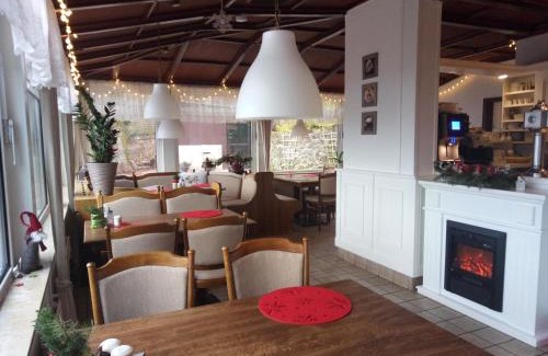 Bad Pyrmont Hotel | Landgasthaus Zu den Erdfällen