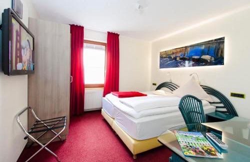 Wipperfuerth Hotel | Landgasthof Tönnes