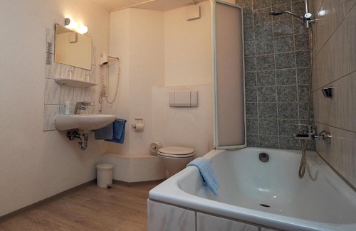 Isny im Allgaeu House | Landgasthof Zum Schwarzen Grat