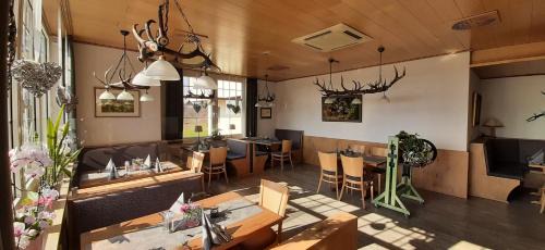 Itzum-Marienburg Hotel | Landgasthof Zur scharfen Ecke
