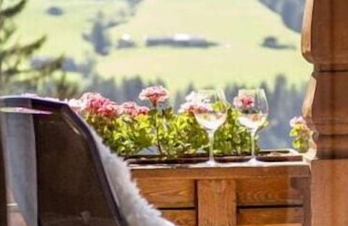 Alpbach House | Landhaus Alpbach: A Scenic Retreat