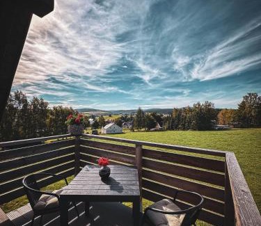 Baerenstein Apartment | Landhaus am Bärenstein Pano-Blick 2