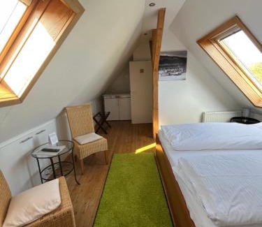 Meuspath Hotel | Landhaus Balkhausen