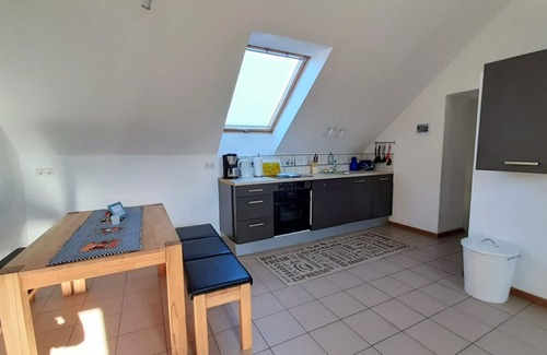 Zweifelscheid Apartment | Landhaus Eifel, mit ca. 220qm, 7 Schlafräume, für max. 20 Personen