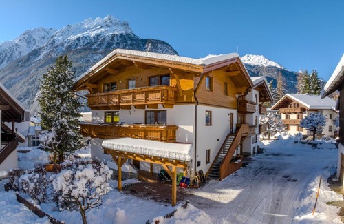 Unterlaengenfeld Bed & Breakfast | Landhaus Franzelin