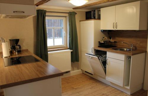 Porschdorf Apartment | Landhaus Wohnung - SAUNA, Balkon, Netflix, Parkplatz