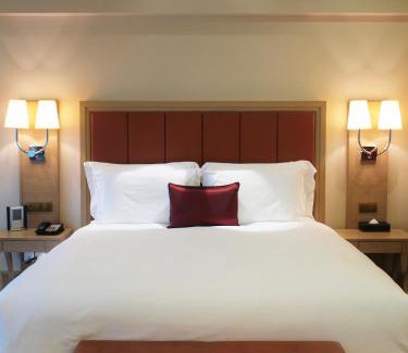 Kamp-Bornhofen Hotel | Landhotel Becker