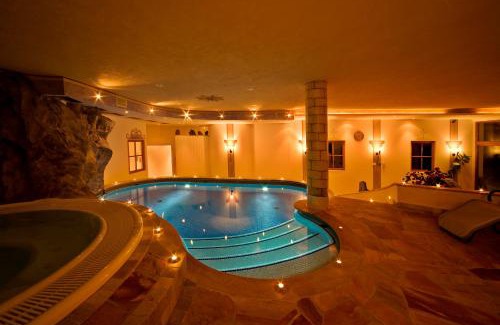 Valdaora di Mezzo Hotel | Landhotel Tharerwirt