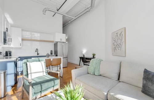 Greenville Apartment | Landing | Amazing 1BD, Gym, Yoga Studio