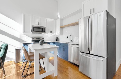 Greenville Apartment | Landing | Amazing 1BD, Gym, Yoga Studio