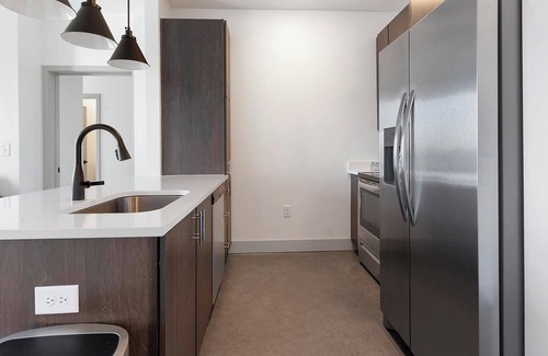 Richmond Apartment | Landing | Amazing 2BD, Pool, Clubhouse