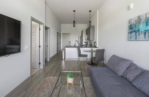 Nashville Apartment | Landing at Abberly Foundry - 1 Bedroom in Watki.