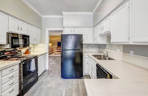 Green Hills Apartment | Landing at Chowning Square - 3 Bedrooms in Green Hills