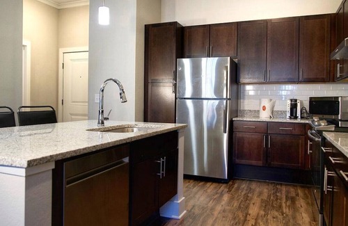 Briargate Apartment | Landing at Crowne at Briargate - 1 Bedroom in Briargate