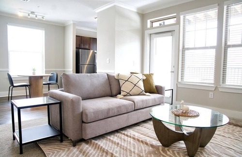 Briargate Apartment | Landing at Crowne at Briargate - 2 Bedrooms in Briargate