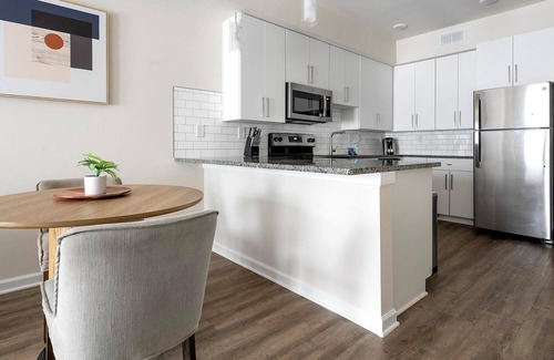 Concord Apartment | Landing at Emery Villages - 1 Bedroom in Concord
