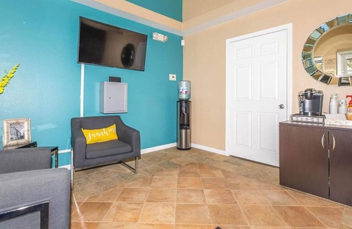 Chino Apartment | Landing at Enclave at Town Square - 1 Bedroom in Downtown Chino