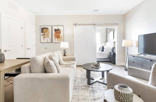 The Gulch Apartment | Landing at Haven at the Gulch - 1 Bedroom in Downtown
