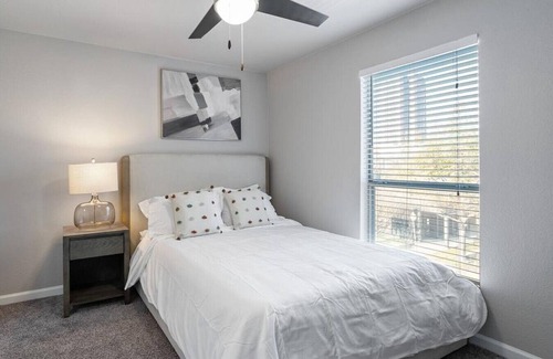 Cityplace Apartment | Landing at Ivy Urban Living - 2 Bedrooms in Old East Dallas