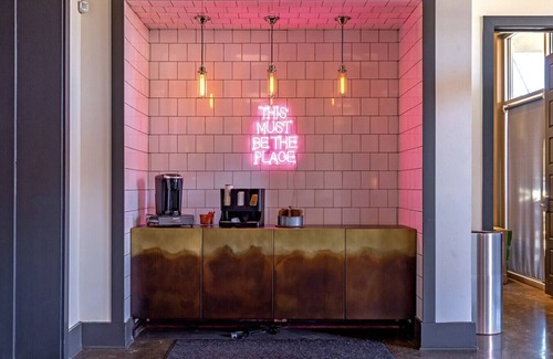 Kessler Apartment | Landing at Lofts at Sylvan Thirty - 2 Bedrooms in East Oak Cliff