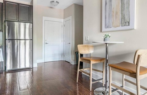 North Raleigh Apartment | Landing at Meridian at Sutton Square - 1 Bedroom in North Raleigh