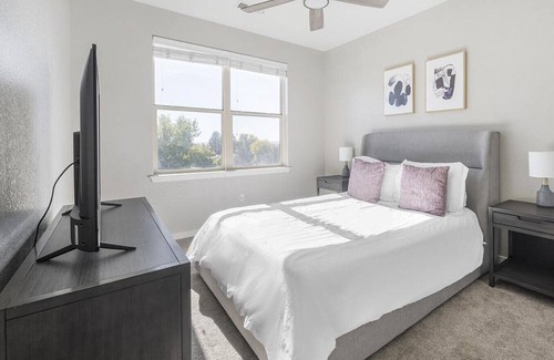 Louisville Apartment | Landing at North Main at Steel Ranch - 2 Bedrooms in Downtown Louisville