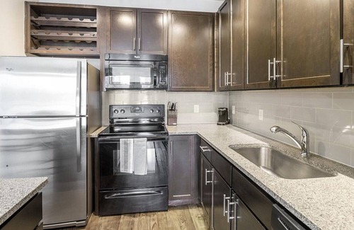 Louisville Apartment | Landing at North Main at Steel Ranch - 1 Bedroom in Downtown Louisville