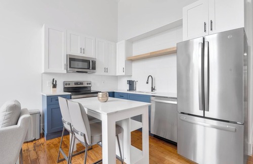 Greenville Apartment | Landing at The American Spinning Mill - 1 Bedro.
