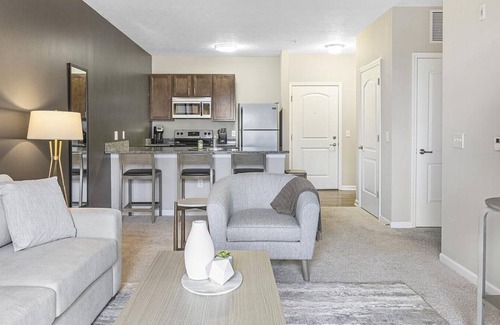 Worthington Apartment | Landing at The Heights at Worthington Place - 1 Bedroom in Worthington Place