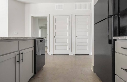 Charlotte Apartment | Landing at The Henry - 2 Bedrooms in Northwest Charlotte
