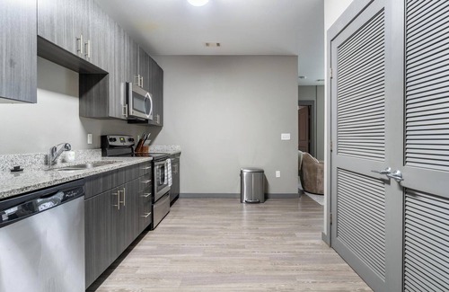 University District Apartment | Landing at The Nine @ Memphis - 2 Bedrooms in U.