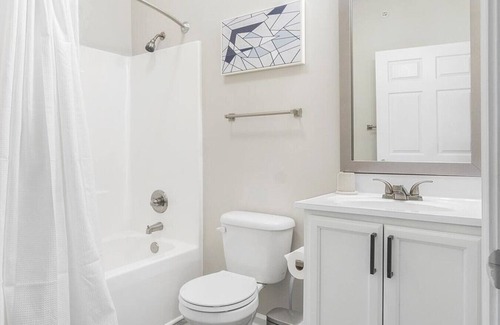 Wake Forest Apartment | Landing at The Pointe at Heritage - 1 Bedroom in Downtown Wake Forest