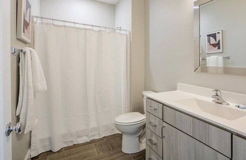 South Side Apartment | Landing at The Retreat Corpus Christi - 2 Bedrooms in South Side