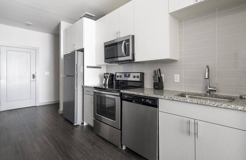Houston Heights Apartment | Landing at The Standard in the Heights - 1 Bedroom in Northside