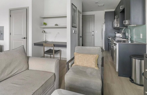 Northside Apartment | Landing at The Standard on the River - Studio i.