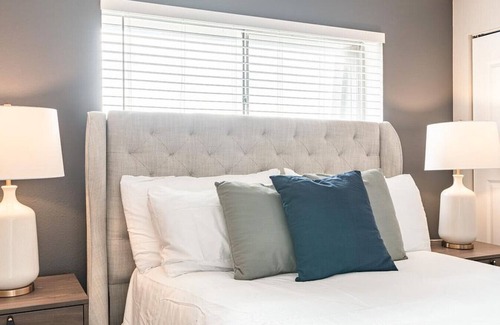Northwest Colorado Springs Apartment | Landing at The Flats at Pinecliff - 1 Bedroom in Northeast Colorado Springs