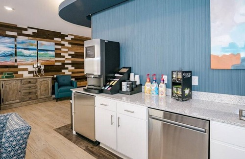 Overland Park Apartment | Landing at WaterWalk Kansas City - Overland Park - 3 Bedrooms in Overland Park Plaza