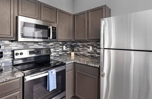 Fossil Creek Apartment | Landing | Beautiful 1BD, Pool, Clubhouse